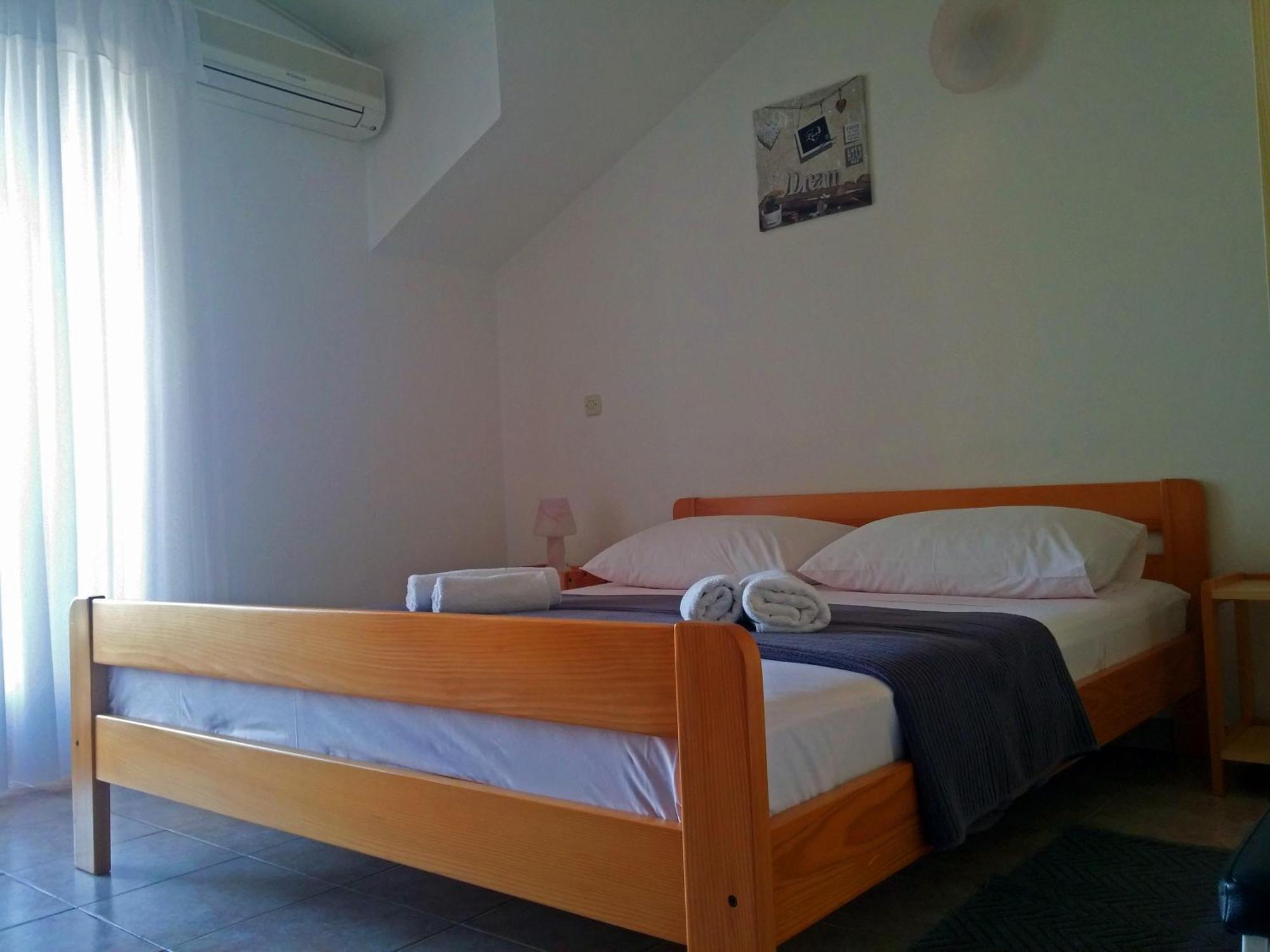 Apartments And Rooms Saric ยาดริยา ห้อง รูปภาพ